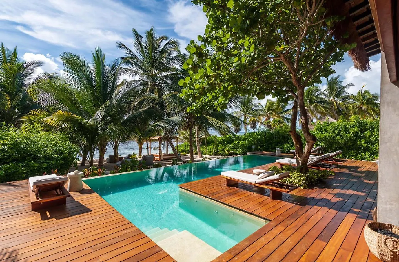 Beachfront Tankah 3 Villa For 18 Guests! Тулум