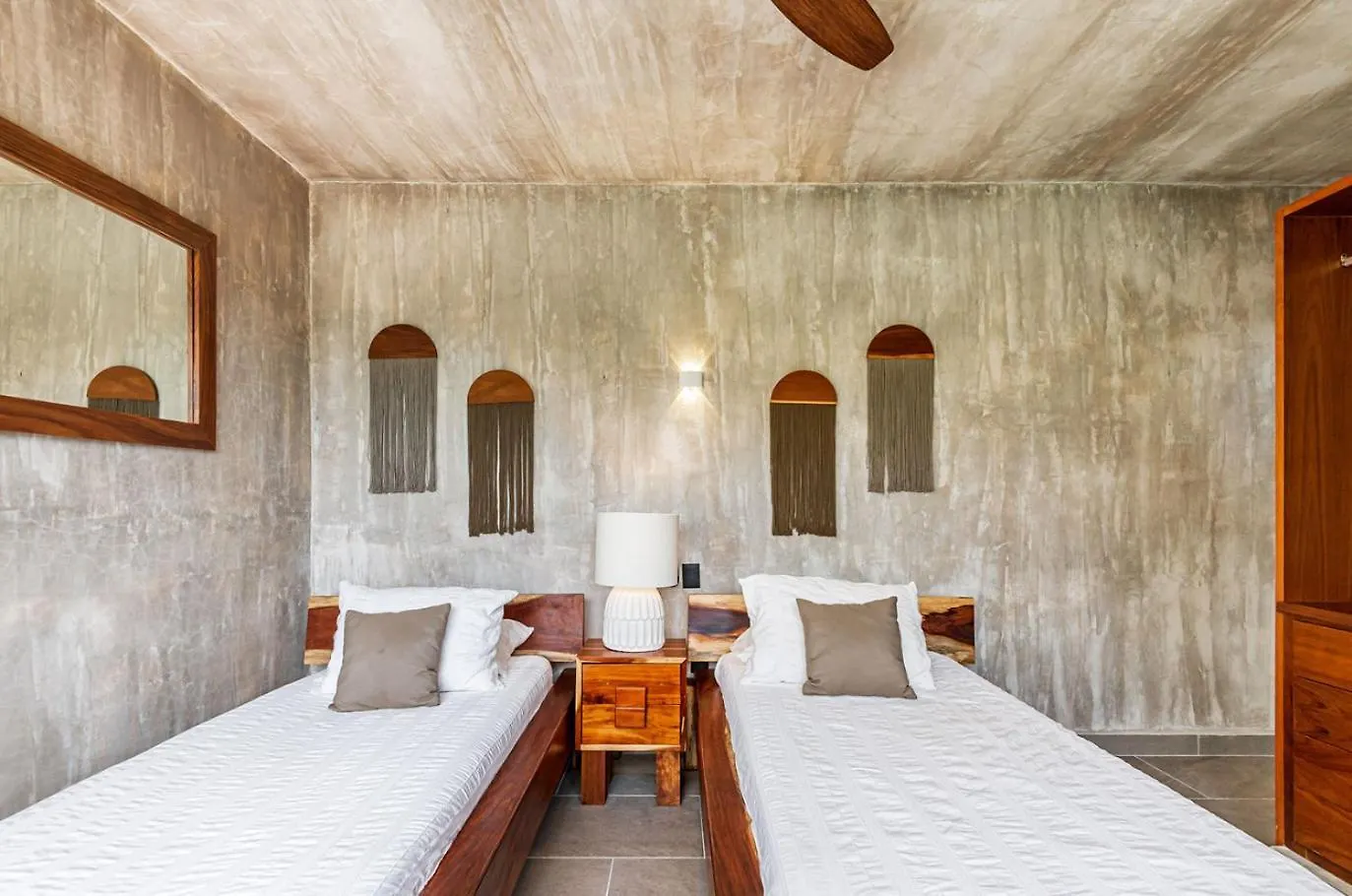 Beachfront Tankah 3 Villa For 18 Guests! Тулум
