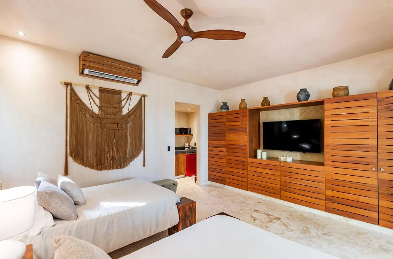 Beachfront Tankah 3 Villa For 18 Guests! Тулум