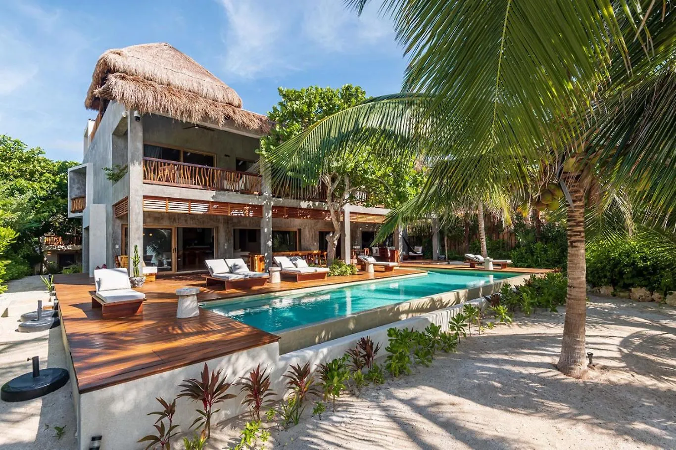 Beachfront Tankah 3 Villa For 18 Guests! Тулум